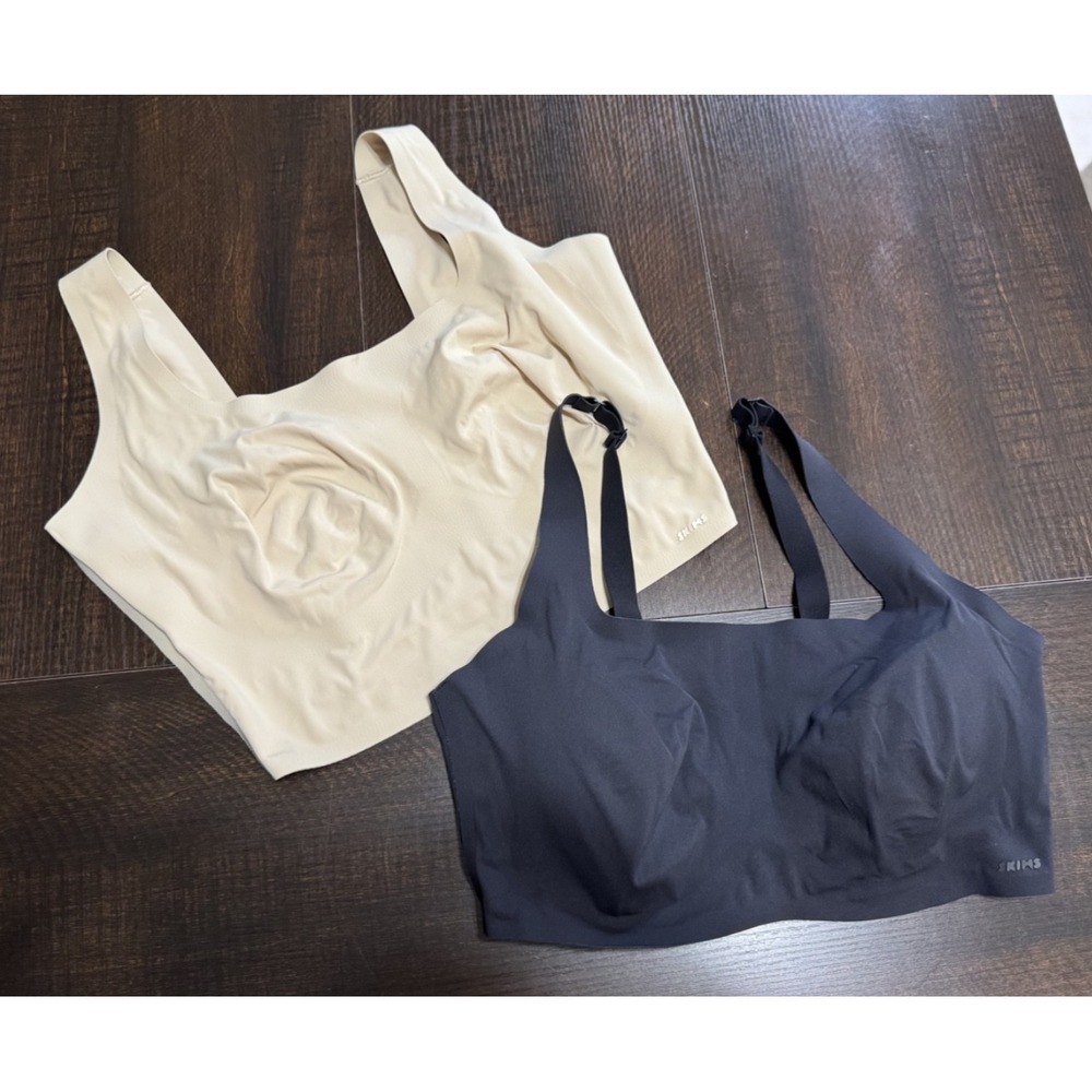 Skims Wireless Bras Lot of 2 Black Nude Tan Bralette Size 2X 2XL